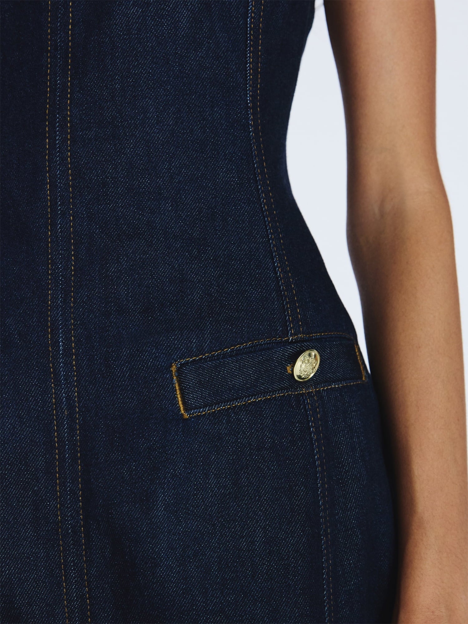 Free Assembly Women's and Women’s Plus Sleeveless Denim Mini Dress, Sizes 0-26