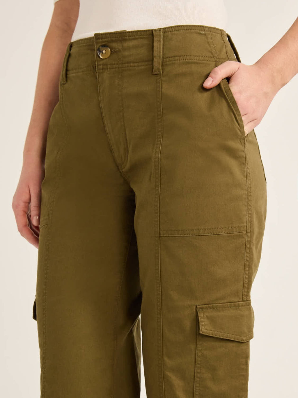 Free Assembly Women's Straight Leg Cargo Pants, 30” Inseam, Sizes 0-20