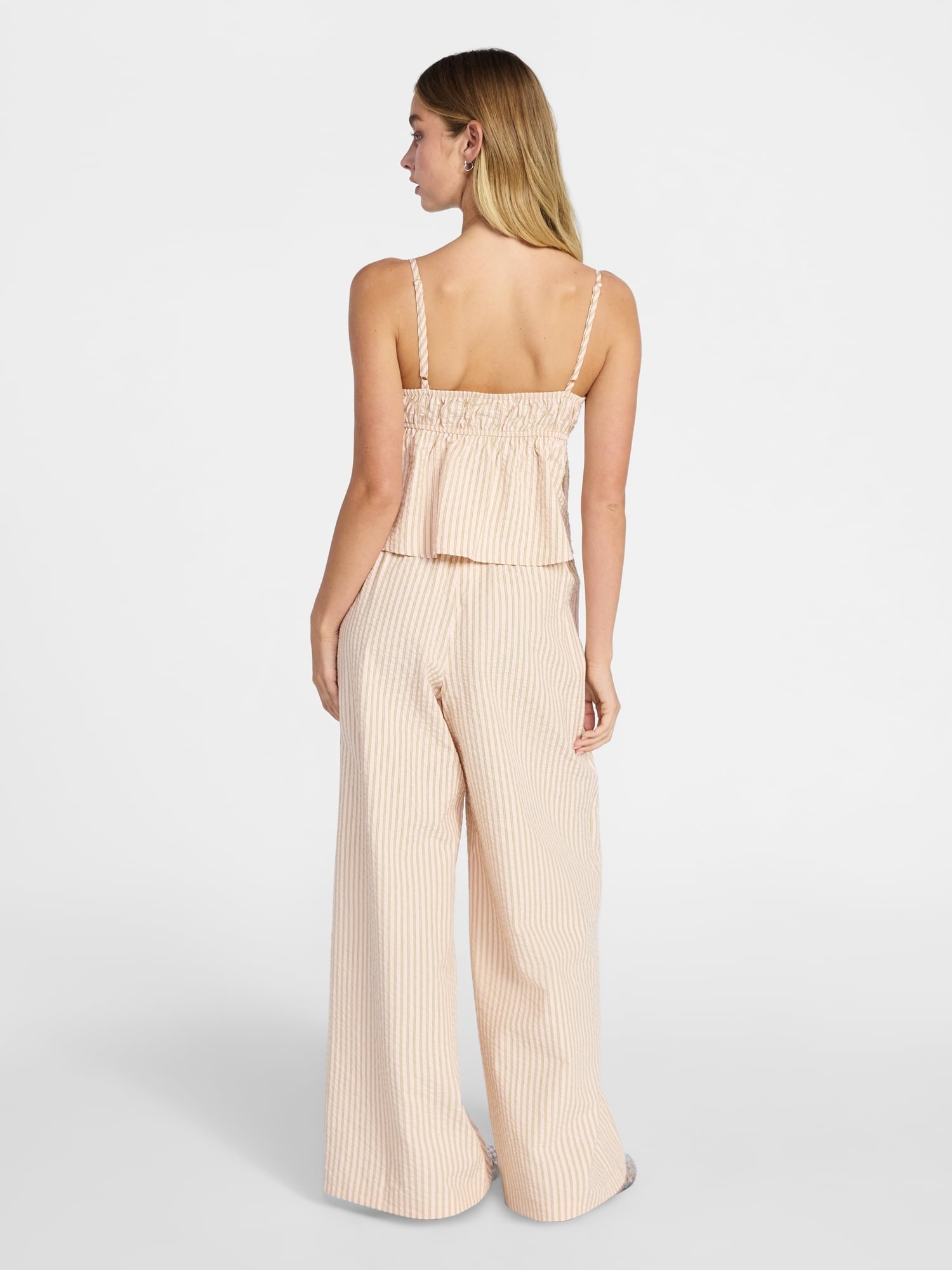 No Boundaries Striped Seersucker Ruffle Cami and Drawstring Pants Set, 2-Piece, Women's XXS-4X