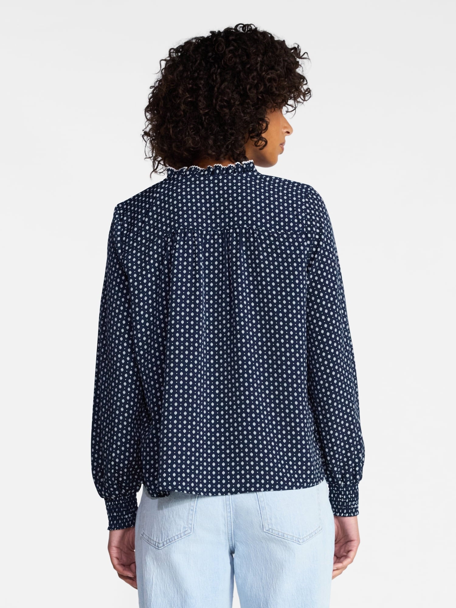 Time and Tru Women's Ruffle Button Down Blouse with Long Sleeves, Sizes XS-XXXL