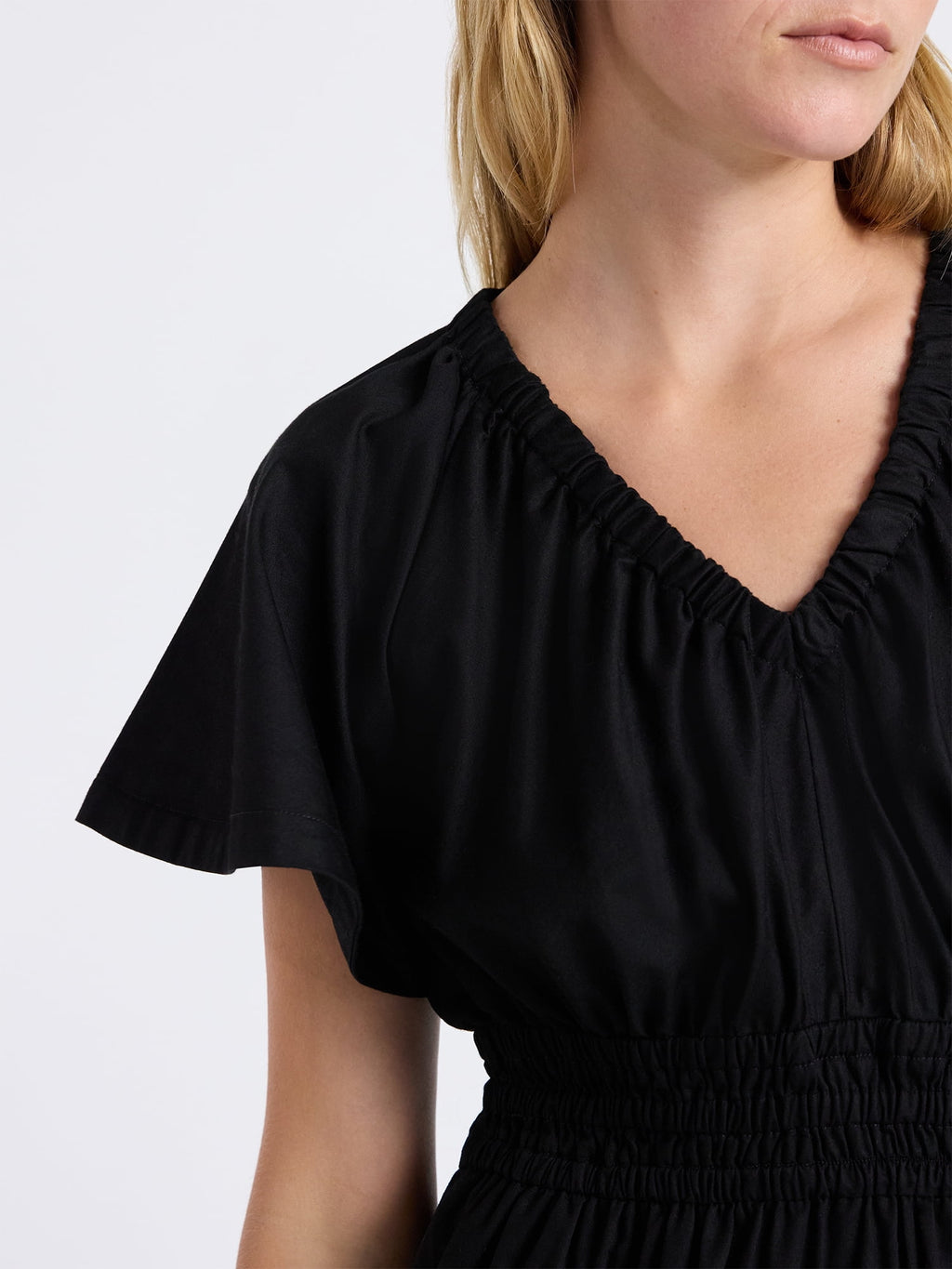 Free Assembly Women's and Women's Plus Cotton Smocked Waist Midi Dress with Flutter Sleeves, Sizes XS-4X