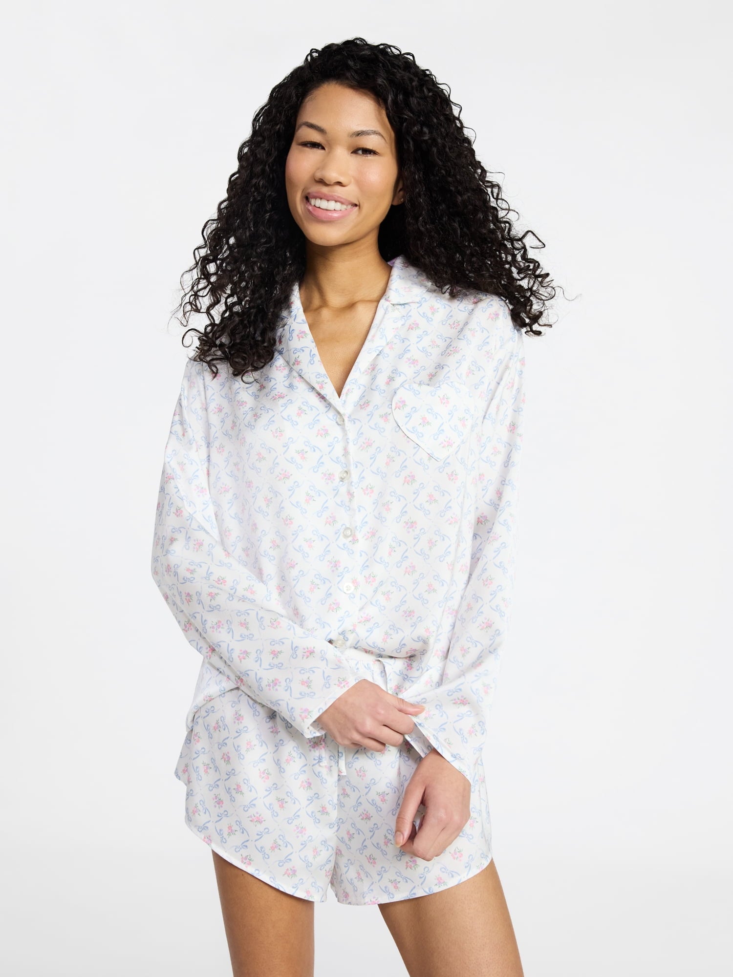 No Boundaries Sleepwear Satin Long Sleeve Button-Up Top and Shorts Set, 2-Piece, Women’s XS-XXL