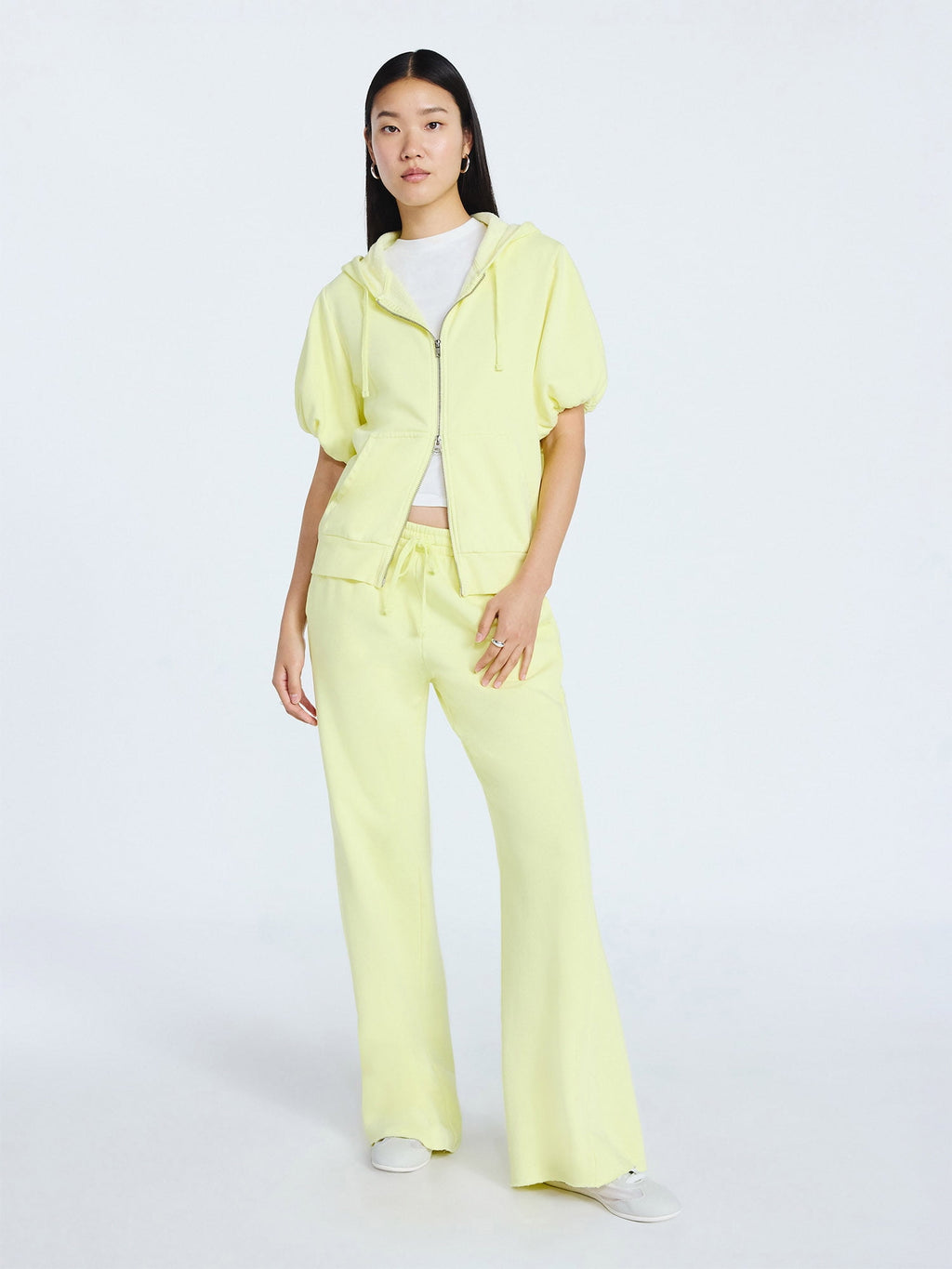 Scoop Women’s Mineral Washed Fleece Flare Leg Sweatpants, Sizes XS-XXL