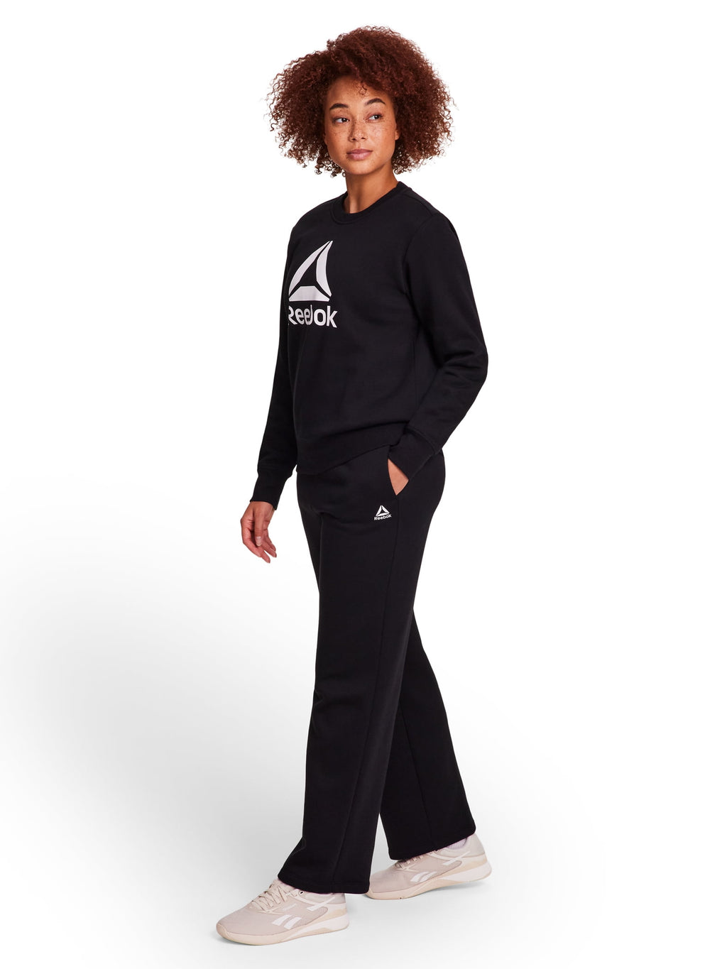 Reebok Women's and Women's Plus Sport Core Crewneck and Straight Leg Pant 2-Piece Set, Sizes XS-4X