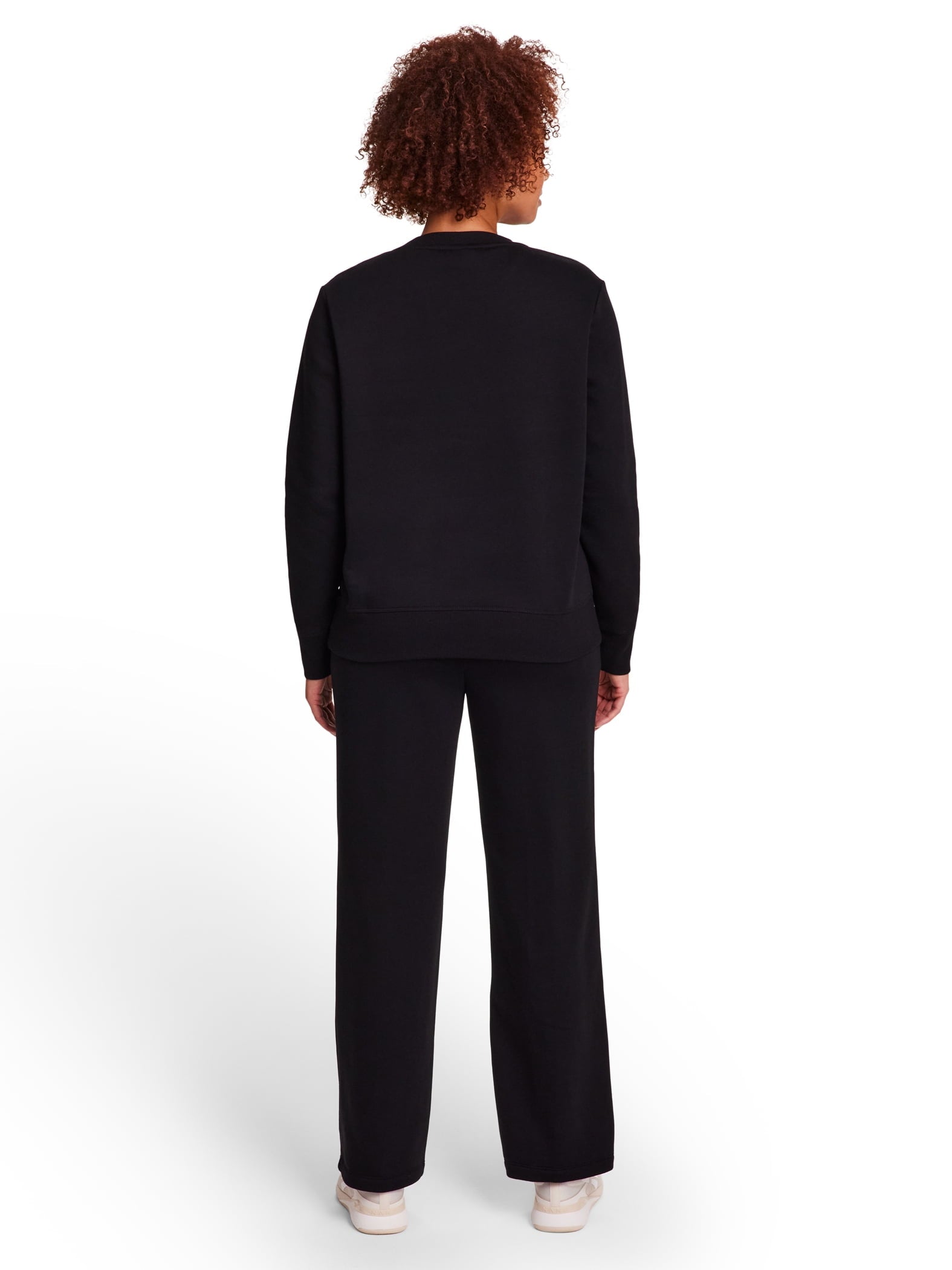 Reebok Women's and Women's Plus Sport Core Crewneck and Straight Leg Pant 2-Piece Set, Sizes XS-4X