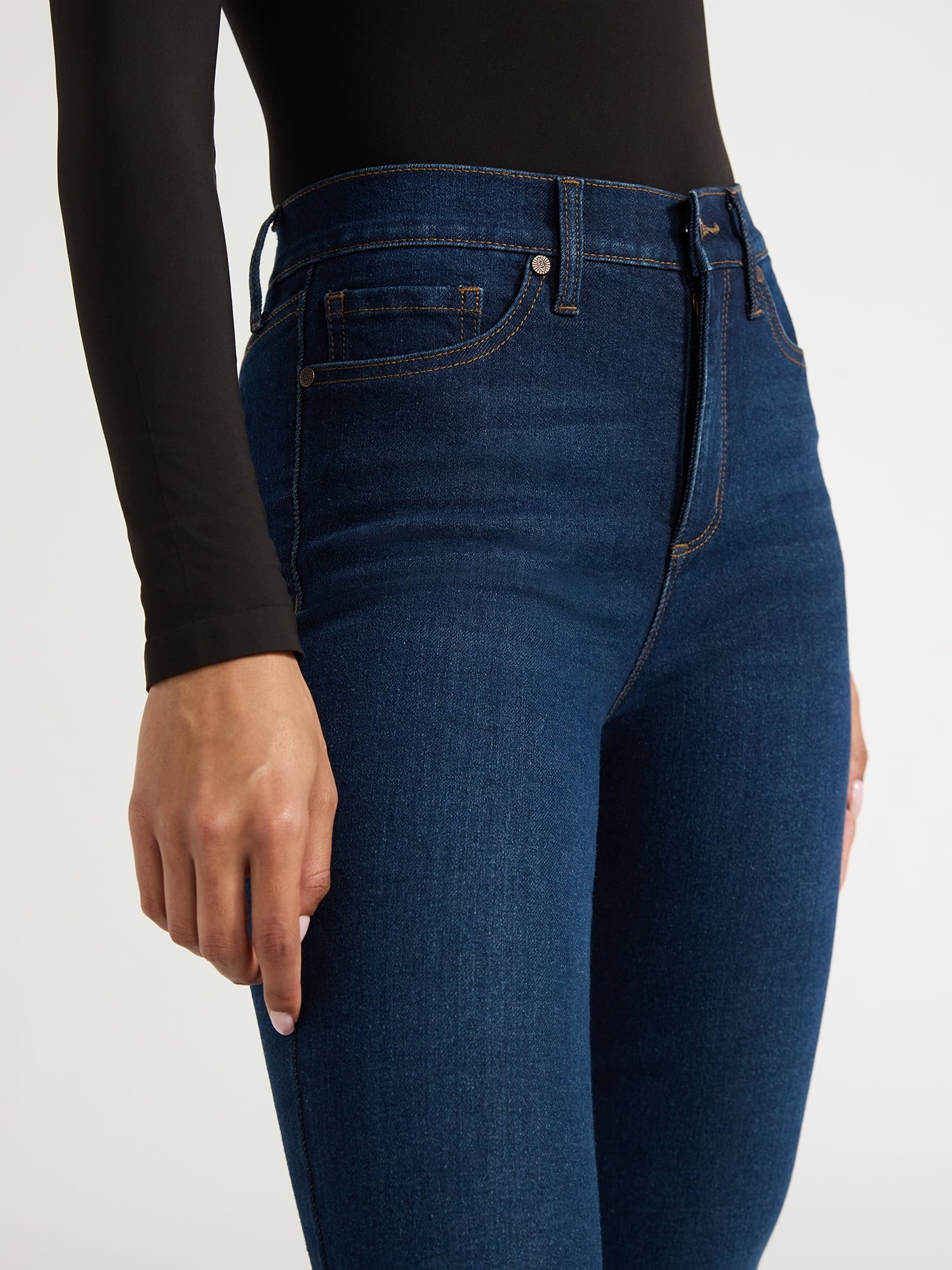 Sofia by Sofia Vergara Women's and Women's Plus Melisa Flare High Rise Jeans, 30.5", 32.5" and 34.5" Inseams, Sizes 0-28