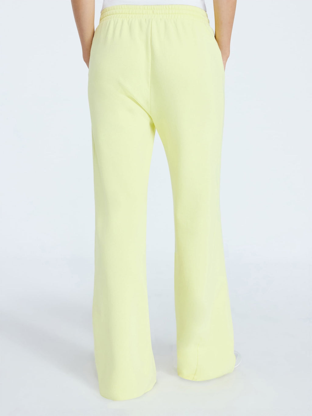 Scoop Women’s Mineral Washed Fleece Flare Leg Sweatpants, Sizes XS-XXL